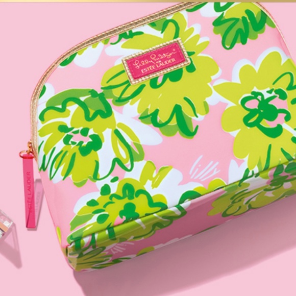 Lilly Pulitzer Handbags - New Lilly Pulitzer for Estée Lauder Makeup Pouch
